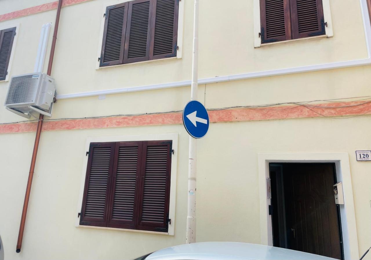 Homesweethome Porto Torres Extérieur photo